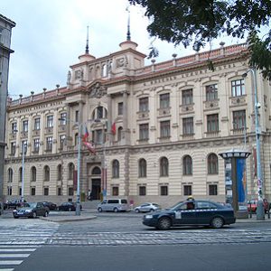 Palác Boscolo, Senovážné náměstí, Praha1